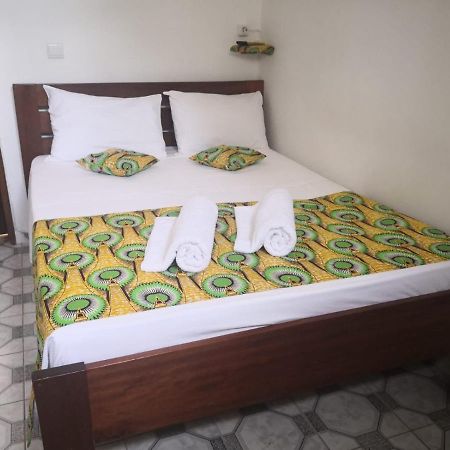 Micaval Residential Bed and Breakfast Σάο Τομέ Εξωτερικό φωτογραφία