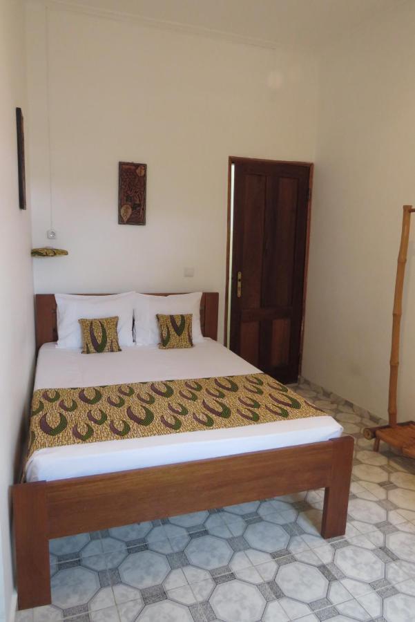 Micaval Residential Bed and Breakfast Σάο Τομέ Εξωτερικό φωτογραφία