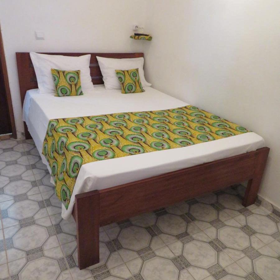 Micaval Residential Bed and Breakfast Σάο Τομέ Εξωτερικό φωτογραφία